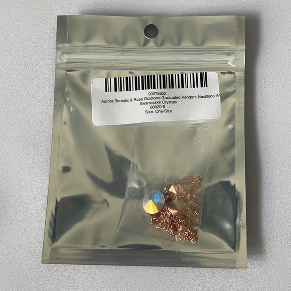 NEW Callura Aurora Borealis Swarovski Crystals Silvertone Necklace - Picture 3 of 3